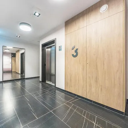Glow Apartments, Zaspavita *