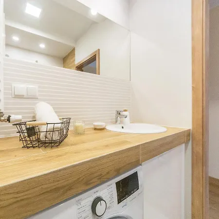 Appartement Glow Apartments, Zaspavita *
