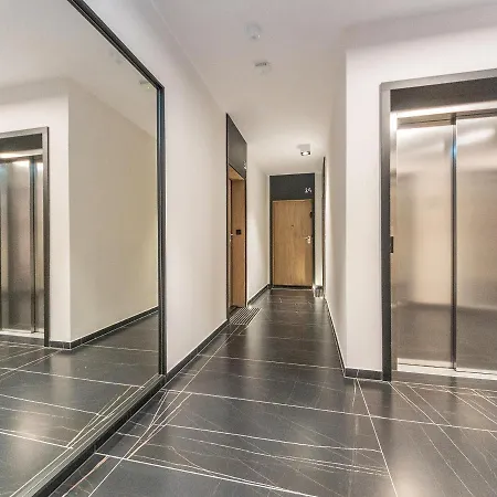 Appartement Glow Apartments, Zaspavita